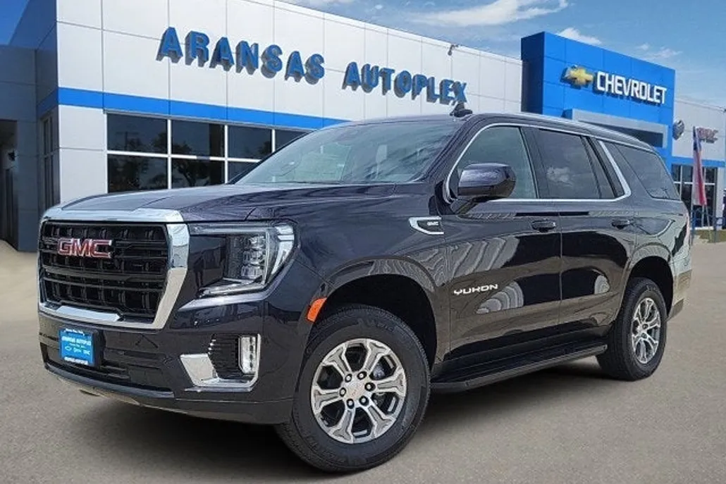 2024 Gmc Yukon SLE photo 1
