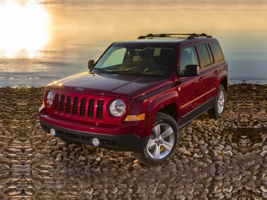 2016 Jeep Patriot High Altitude photo 1