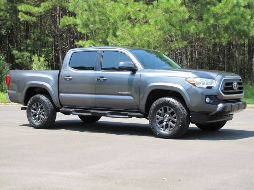 2020 Toyota Tacoma SR5 photo 1
