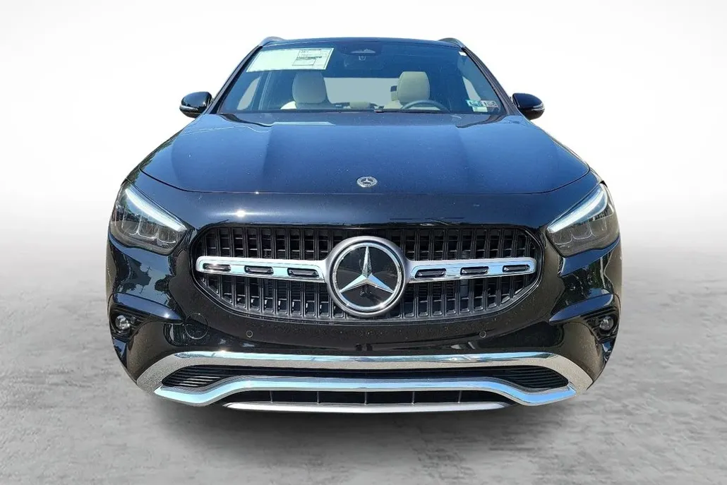 2025 Mercedes Benz GLA 250 4MATIC photo 1