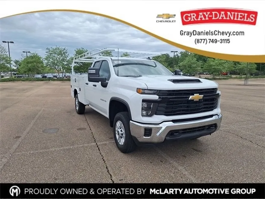 2025 Chevrolet Silverado 2500HD photo 1
