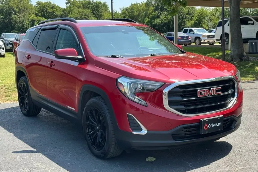 2019 Chevrolet Equinox LT photo 1