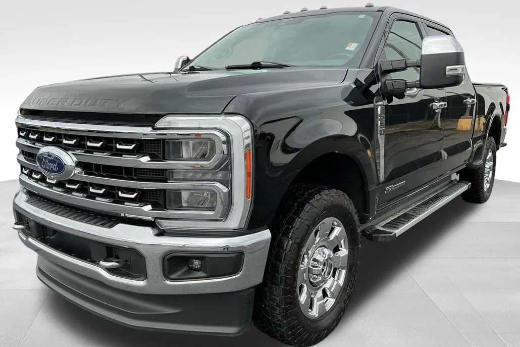 2023 Ford F-250 photo 1