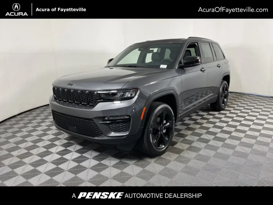 2025 Jeep Grand Cherokee Limited photo 1