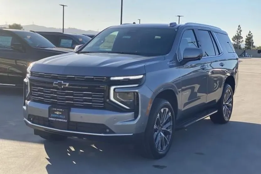 2026 Chevrolet Tahoe High Country photo 1