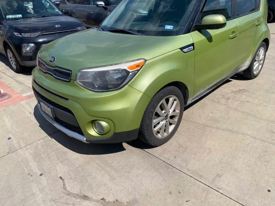 2018 Kia Soul Plus photo 1