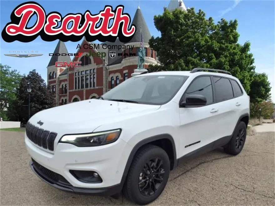 2023 Jeep Cherokee Altitude Lux photo 1