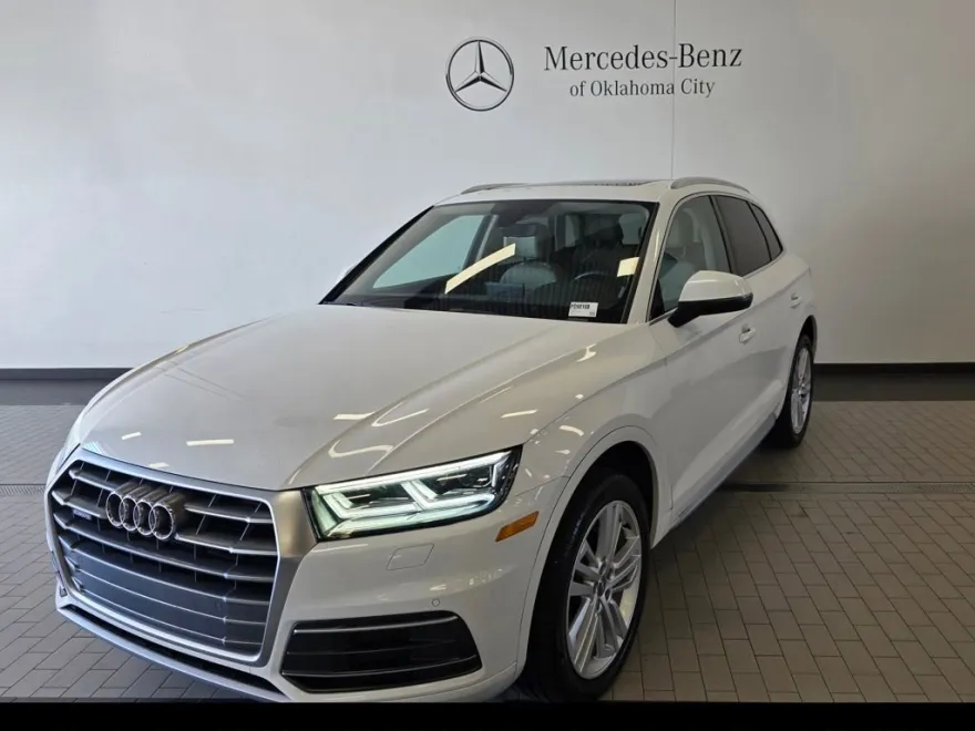 2018 Audi Q5 Premium Plus photo 1
