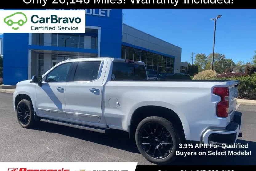 2023 Chevrolet Silverado 1500 High Country photo 1