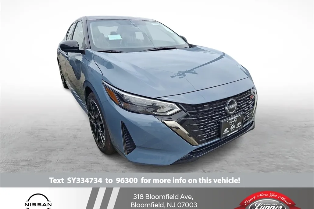 2025 Nissan Sentra SR photo 1
