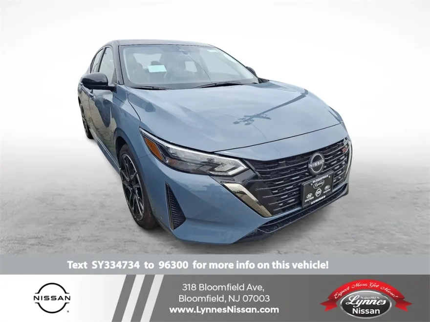 2025 Nissan Sentra SR photo 1