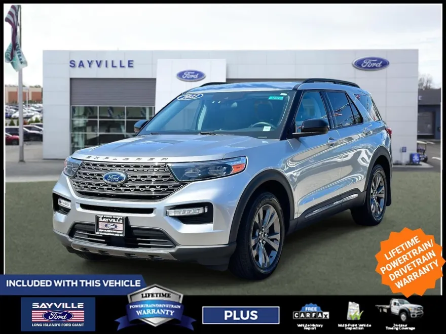 2023 Ford Explorer XLT photo 1