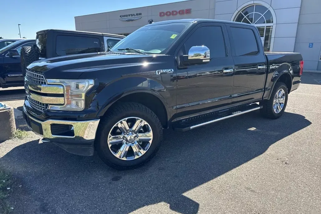 2019 Ford F-150 Lariat photo 1