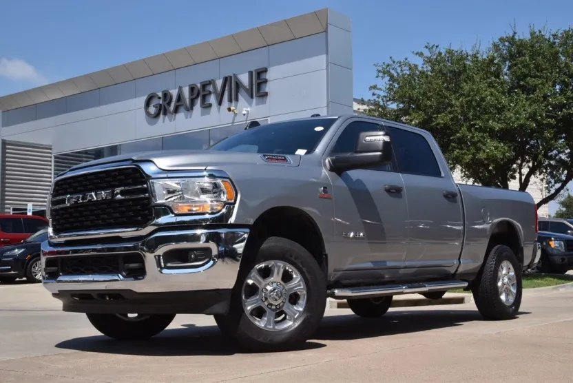 2024 Ram 2500 Big Horn photo 1