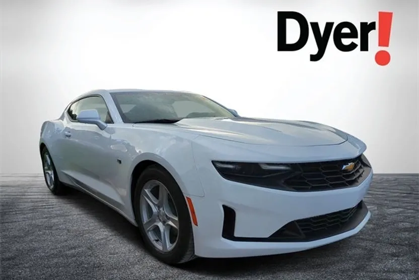 2023 Chevrolet Camaro 1LT photo 1