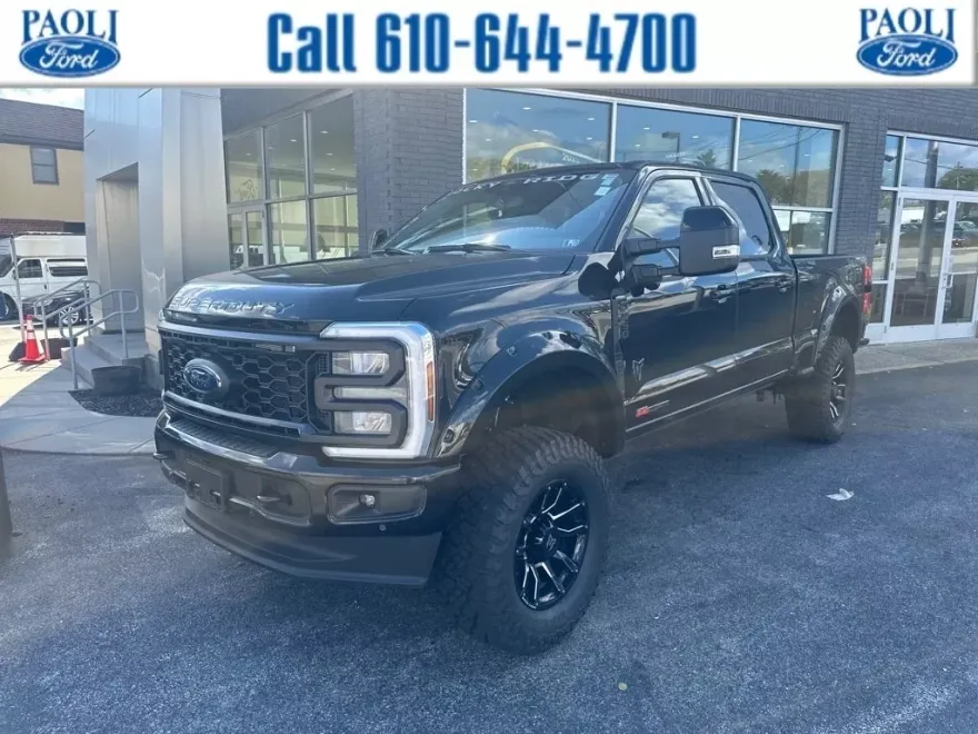 2024 Ford F-250 photo 1