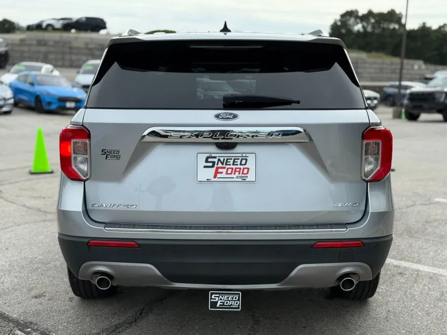2021 Ford Explorer Limited photo 1