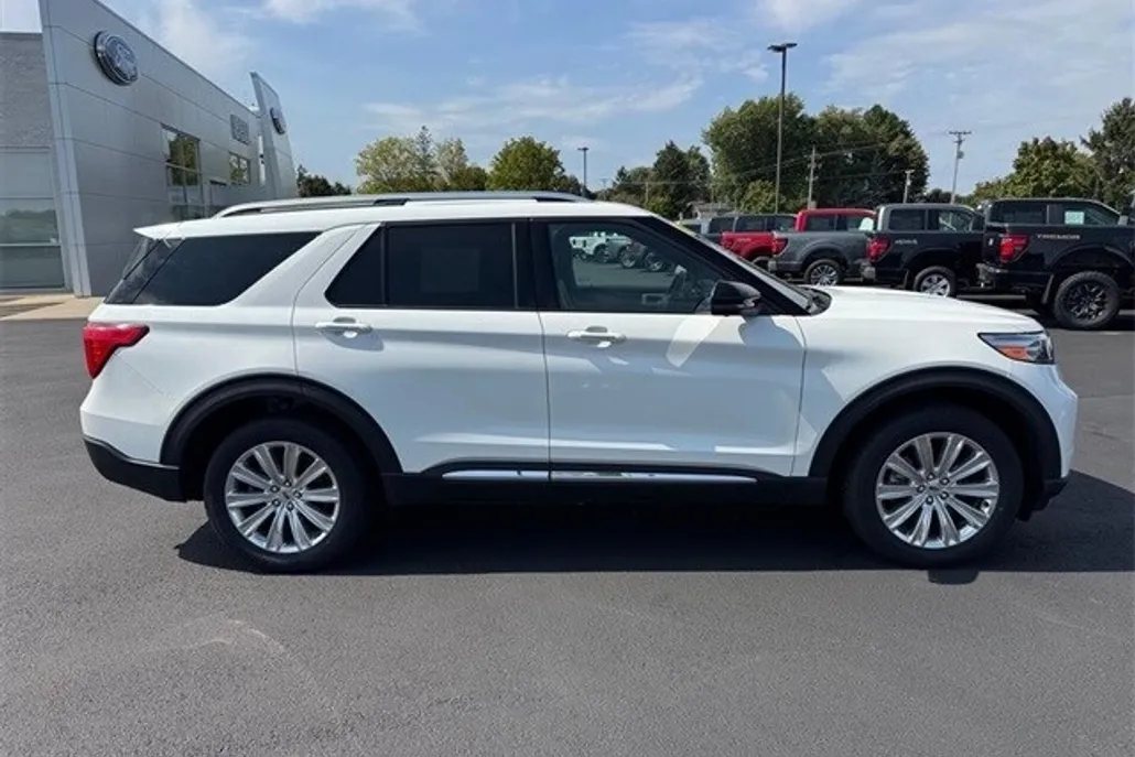 2020 Ford Explorer Limited Hybrid photo 1