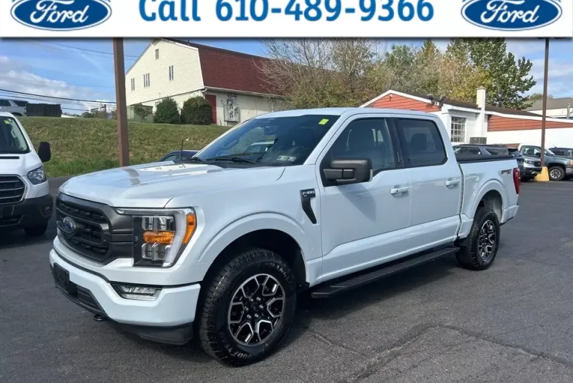 2022 Ford F-150 XLT photo 1