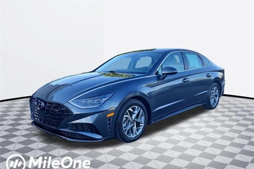 2023 Hyundai Sonata SEL photo 1