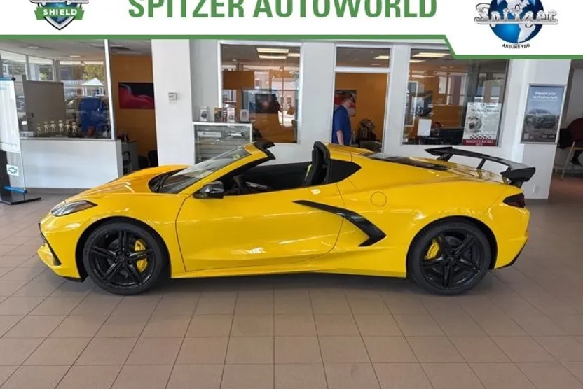 2026 Chevrolet Corvette Stingray 1LT photo 1