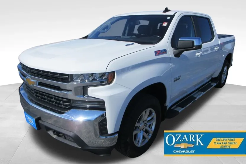 2020 Chevrolet Silverado 1500 LT Texas Edition photo 1