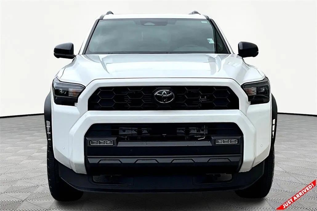 2025 Toyota 4Runner TRD Off-Road Premium photo 1