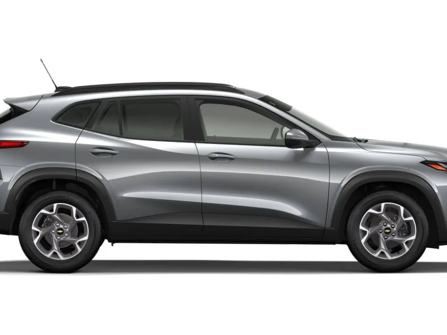 2026 Chevrolet Trax LT photo 1