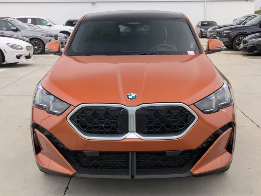 2025 Bmw X2 xDrive28i photo 1
