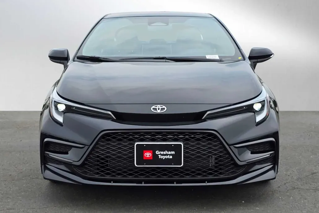 2025 Toyota Corolla SE photo 1