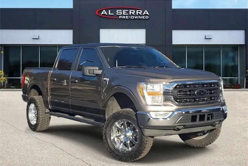 2022 Ford F-150 XLT photo 1
