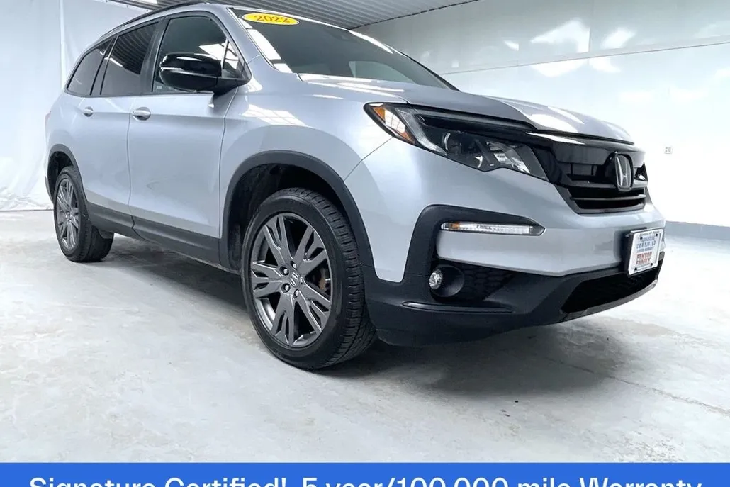 2022 Honda Pilot Sport photo 1