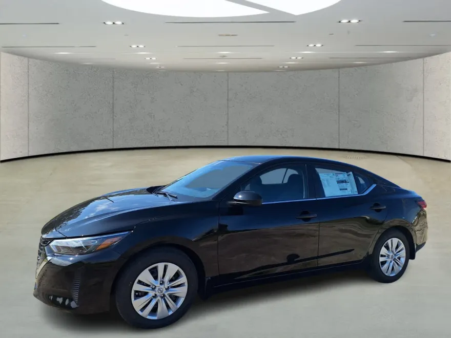 2025 Nissan Sentra S photo 1