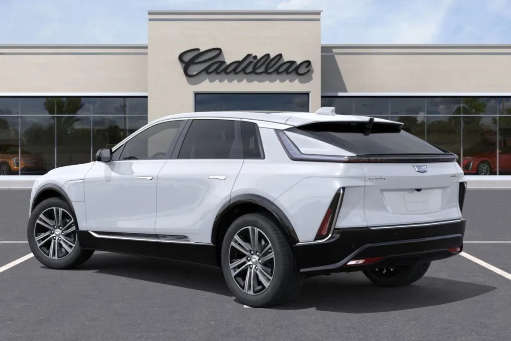 2026 Cadillac Lyriq Luxury photo 1