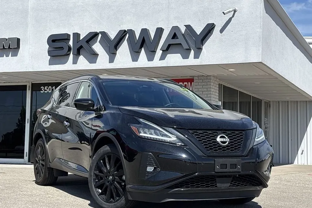 2024 Nissan Murano SV photo 1