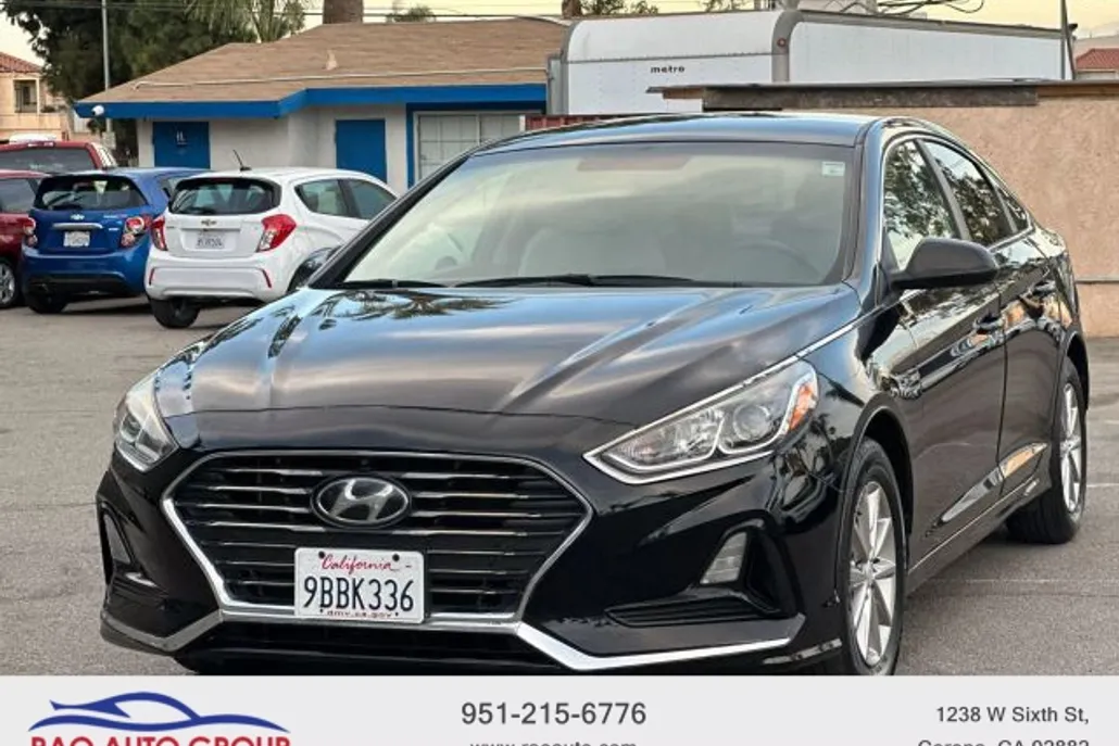 2018 Hyundai Sonata photo 1
