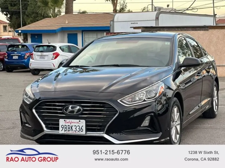 2018 Hyundai Sonata photo 1