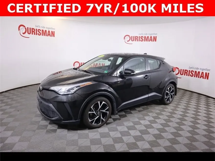 2021 Toyota C-HR XLE photo 1