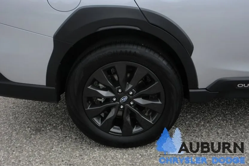 2024 Subaru Outback Onyx Edition photo 1