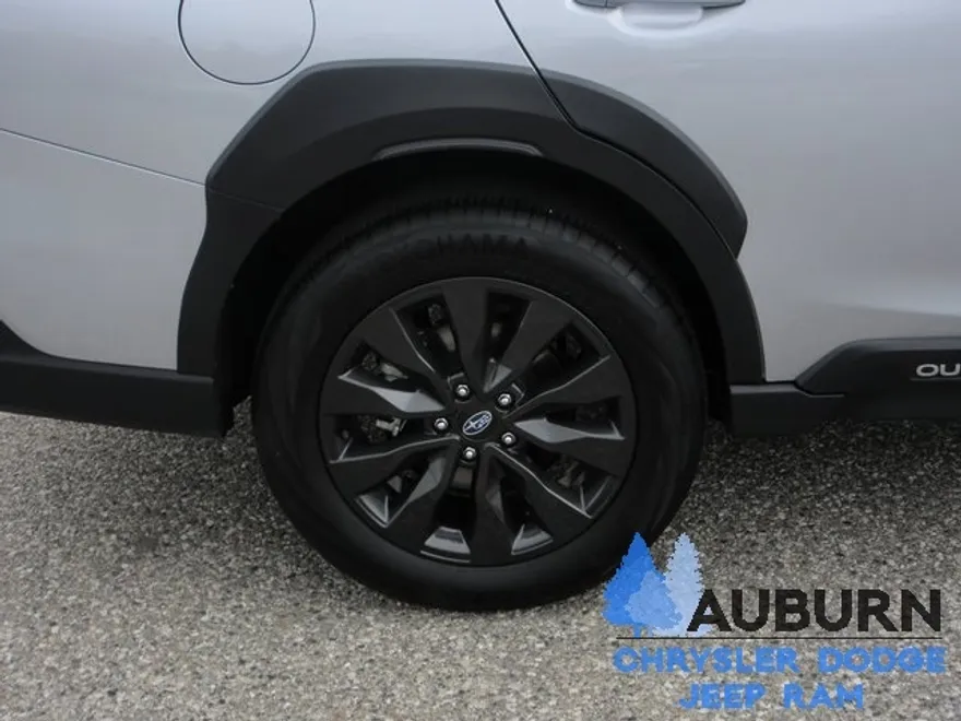 2024 Subaru Outback Onyx Edition photo 1