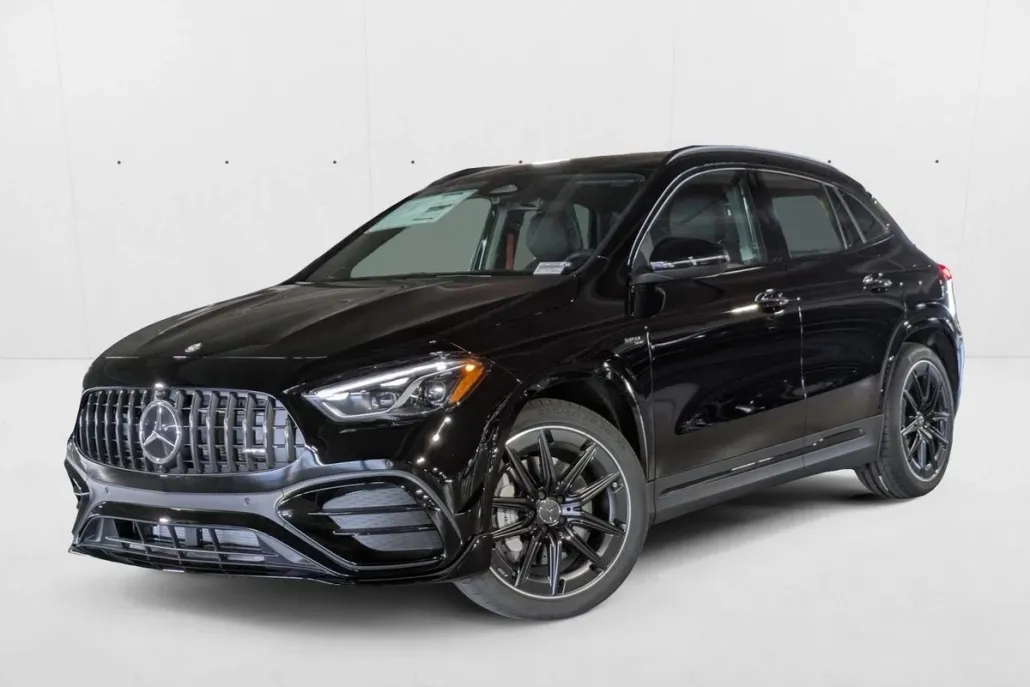 2026 Mercedes Benz GLA AMG 35 4MATIC photo 1