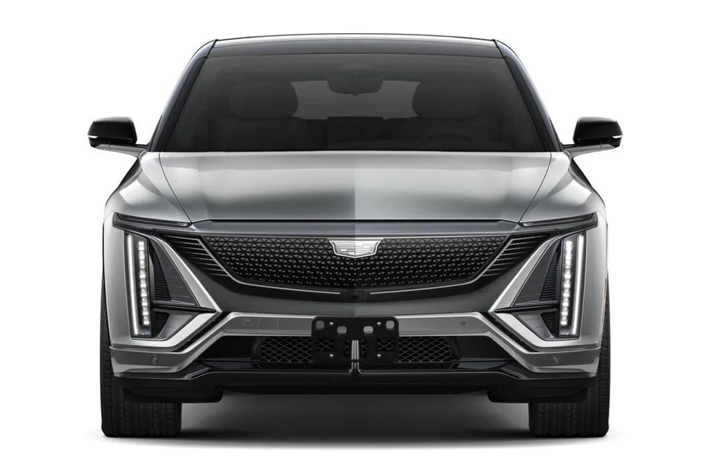 2026 Cadillac Lyriq photo 1
