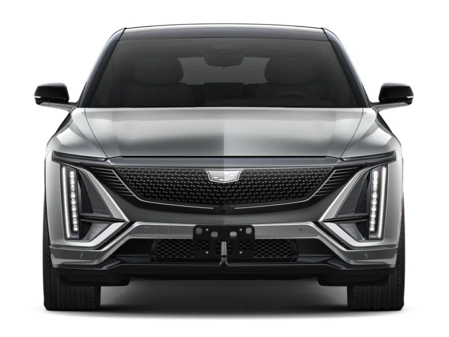 2026 Cadillac Lyriq photo 1