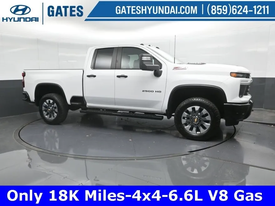 2024 Chevrolet Silverado 2500HD Custom photo 1