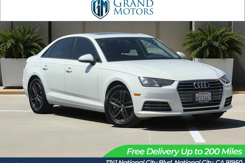 2017 Audi A4 Premium photo 1