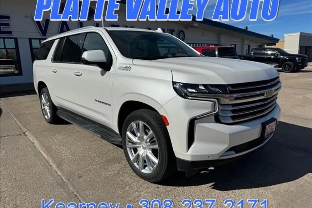 2021 Chevrolet Suburban High Country photo 1