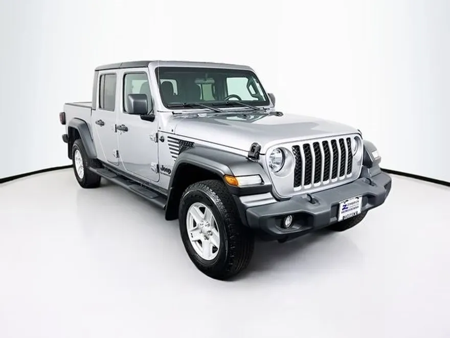 2020 Jeep Gladiator Sport S photo 1