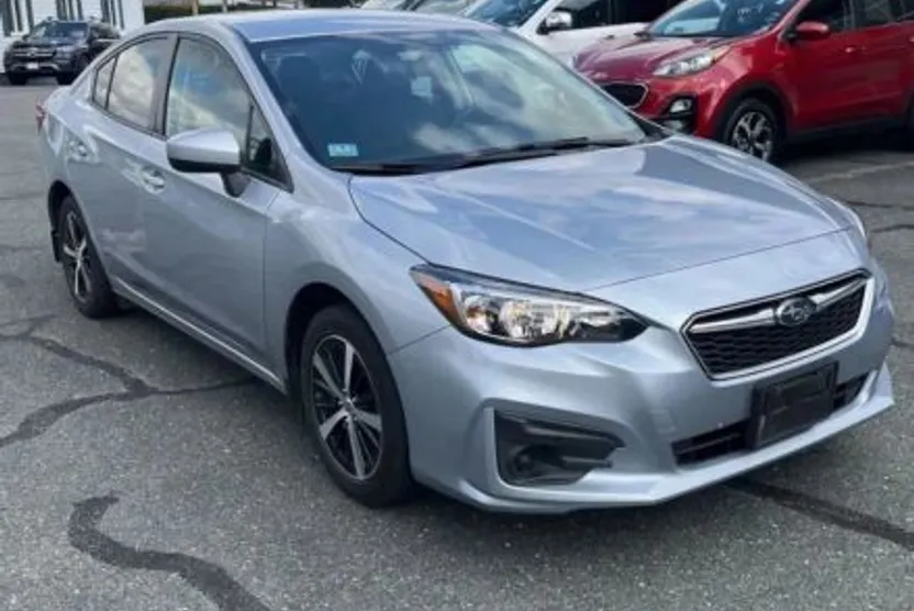 2019 Subaru Impreza 2.0i Premium photo 1