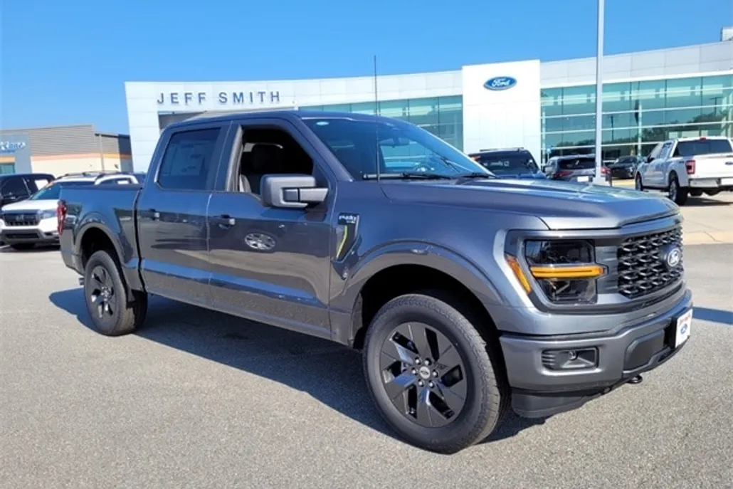 2025 Ford F-150 STX photo 1