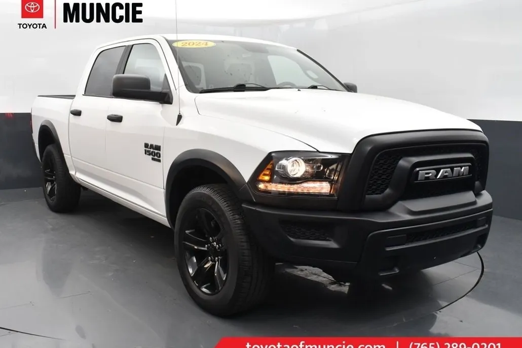 2024 Ram 1500 Classic Warlock photo 1